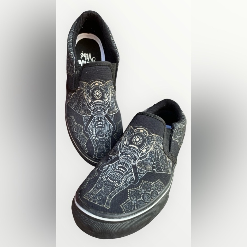 Yes We Vibe Indian Elephant Slip-on Shoes